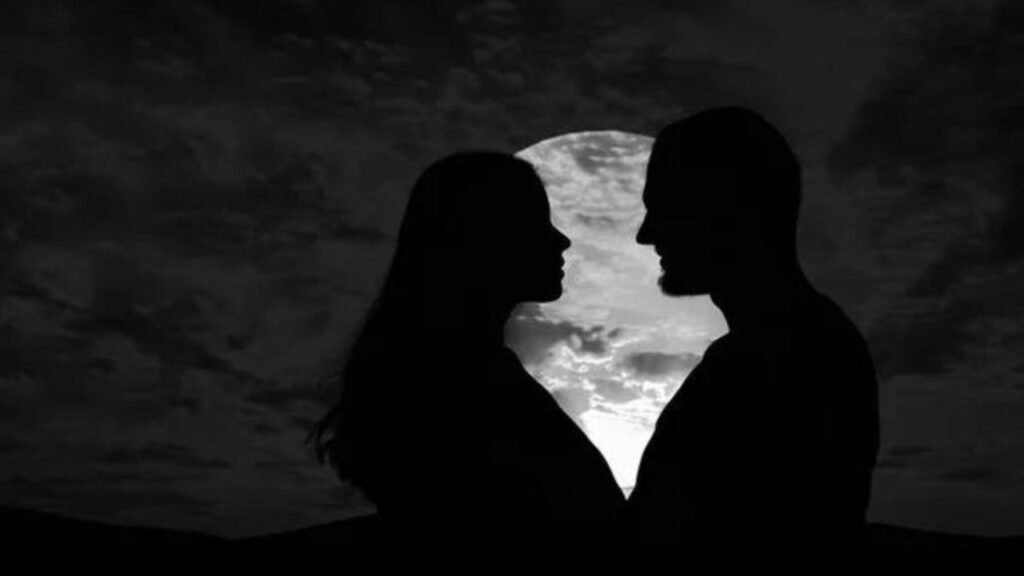 Love Shayari: तुम हो प्यार की सबसे खूबसूरत किताब