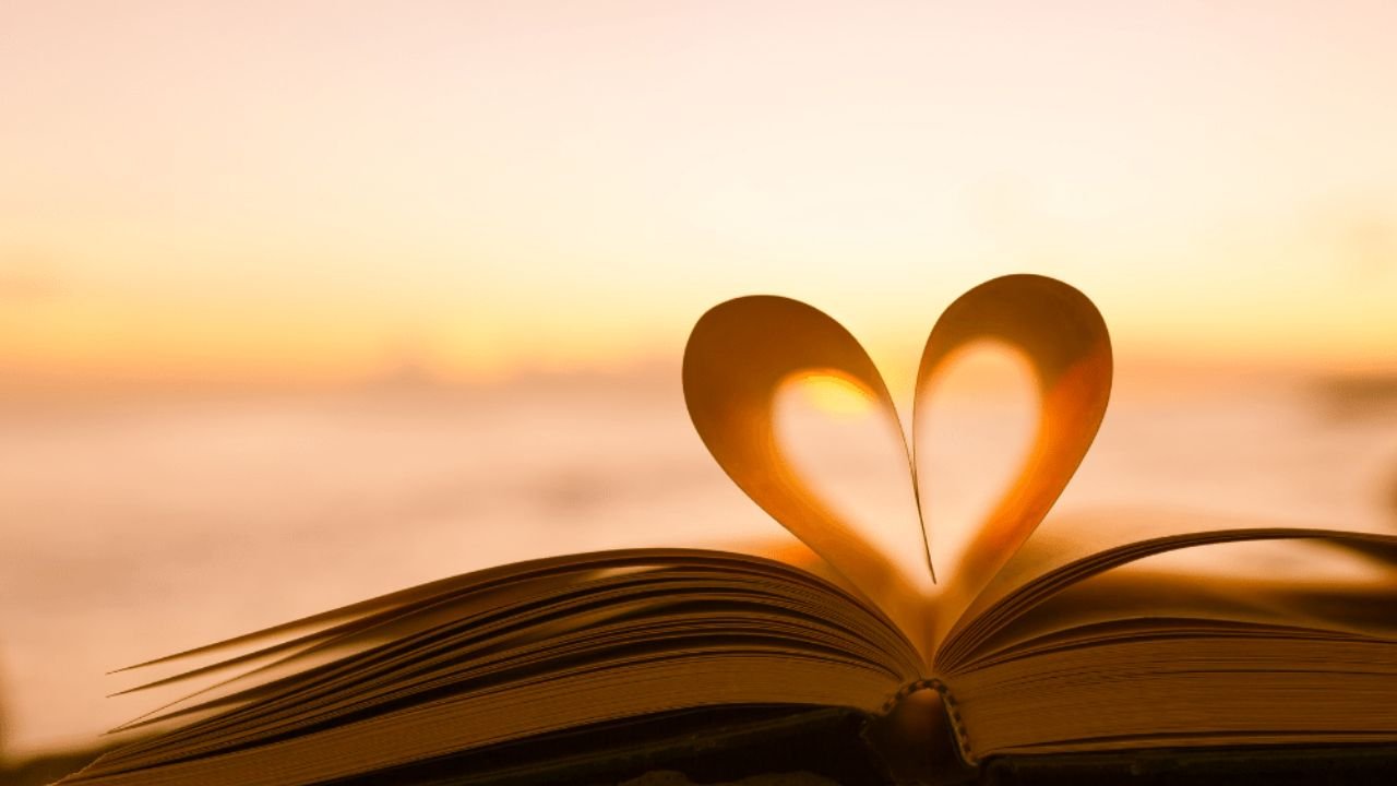 Love Shayari: प्यार और इश्क़ की खूबसूरत 10 शायरी, दिल को छू जाएँगी