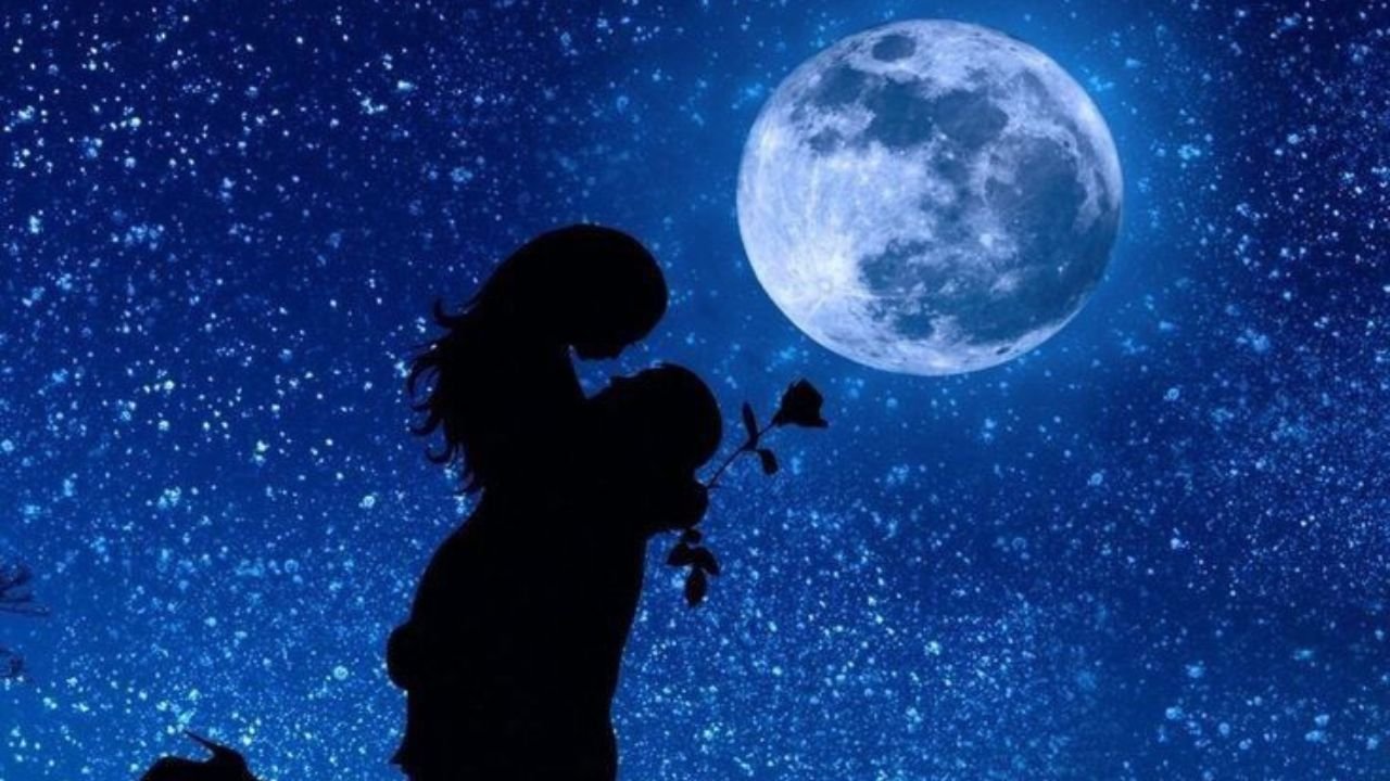 Love Shayari: प्यार की गहराई और सच्चाई को बयान करती ये शायरियाँ दिल को छू जाएँगी