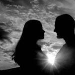 Love Shayari: दिल को छू लेने वाली मोहब्बत भरी शायरियाँ