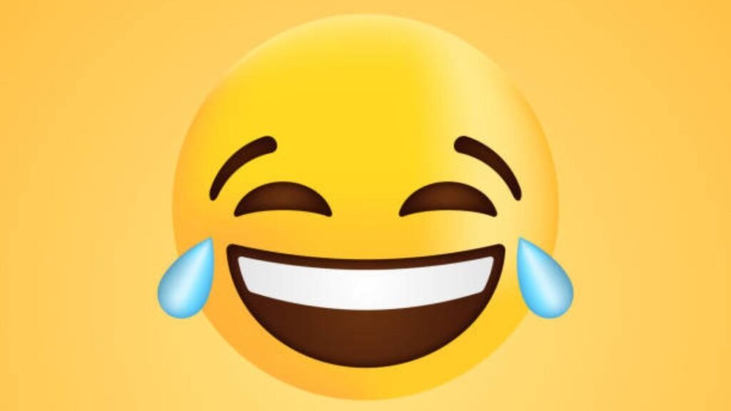 Funny Shayari: हंसी रोकना मुश्किल, जब पढ़ो ये 10 मज़ेदार और फनी शायरी की लाइनें